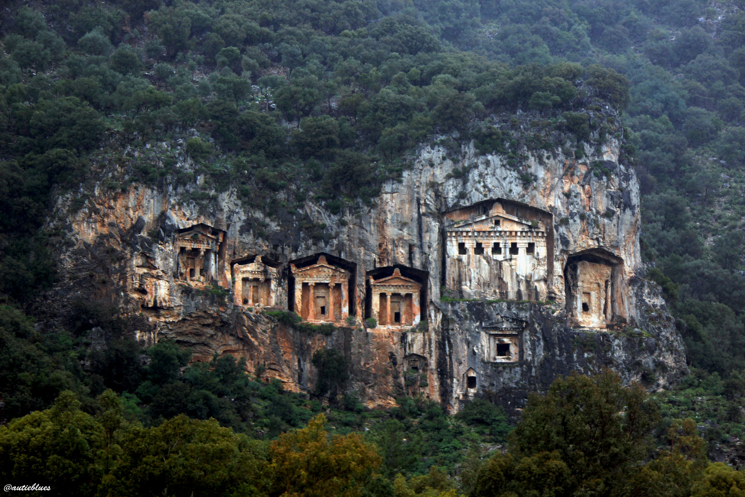 13501464385_76dd8c66e4_o