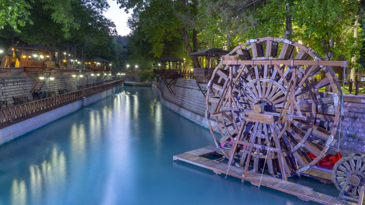 45439559955_3dd1fb7a5e_k-1