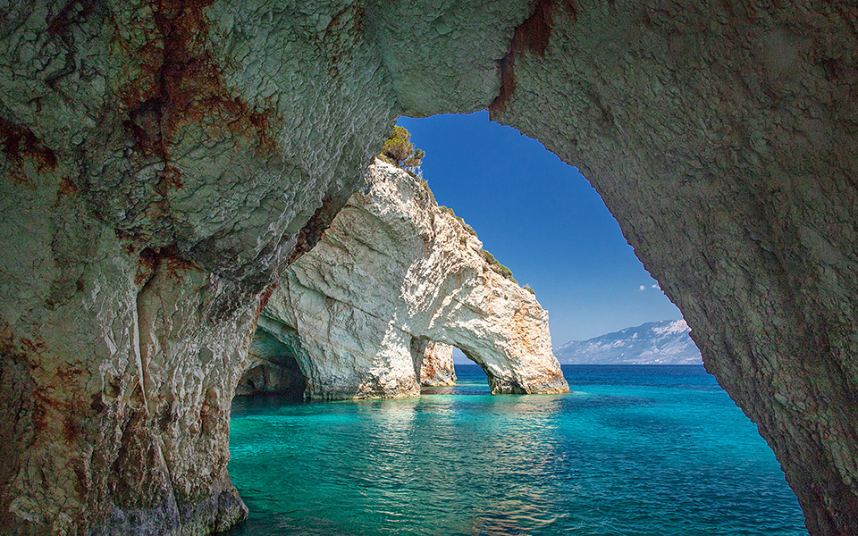 BLUE_CAVES_ZAKYNTHOS