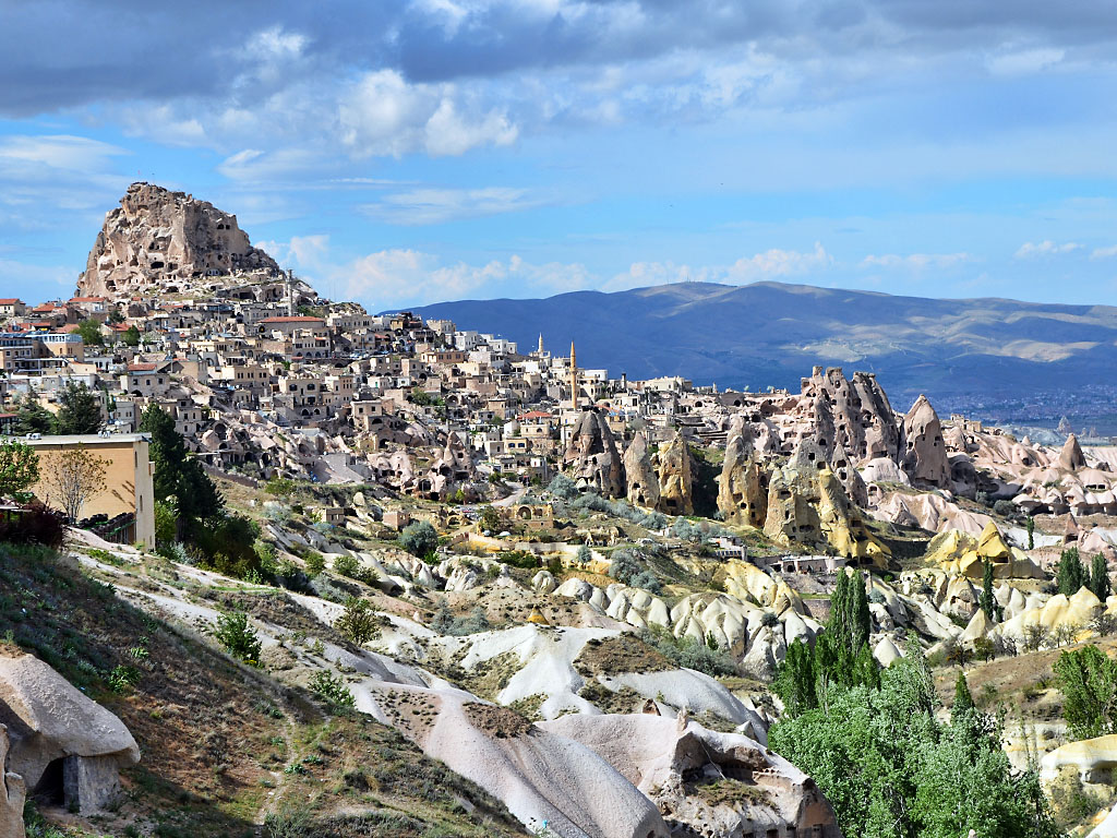 Uchisar Natural Fortress - Cappadocia