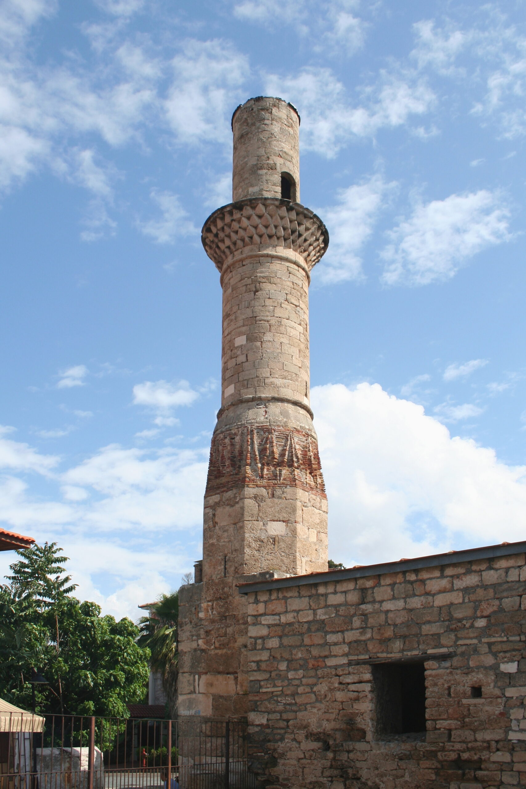 Antalya_-_Kesik_Minare_1